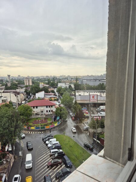 Obor, Colentina, stradal 8 minute metrou